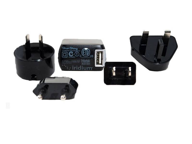WACTC1301 – Kit de carregador CA universal com 4 adaptadores internacionais para Iridium GO 9560